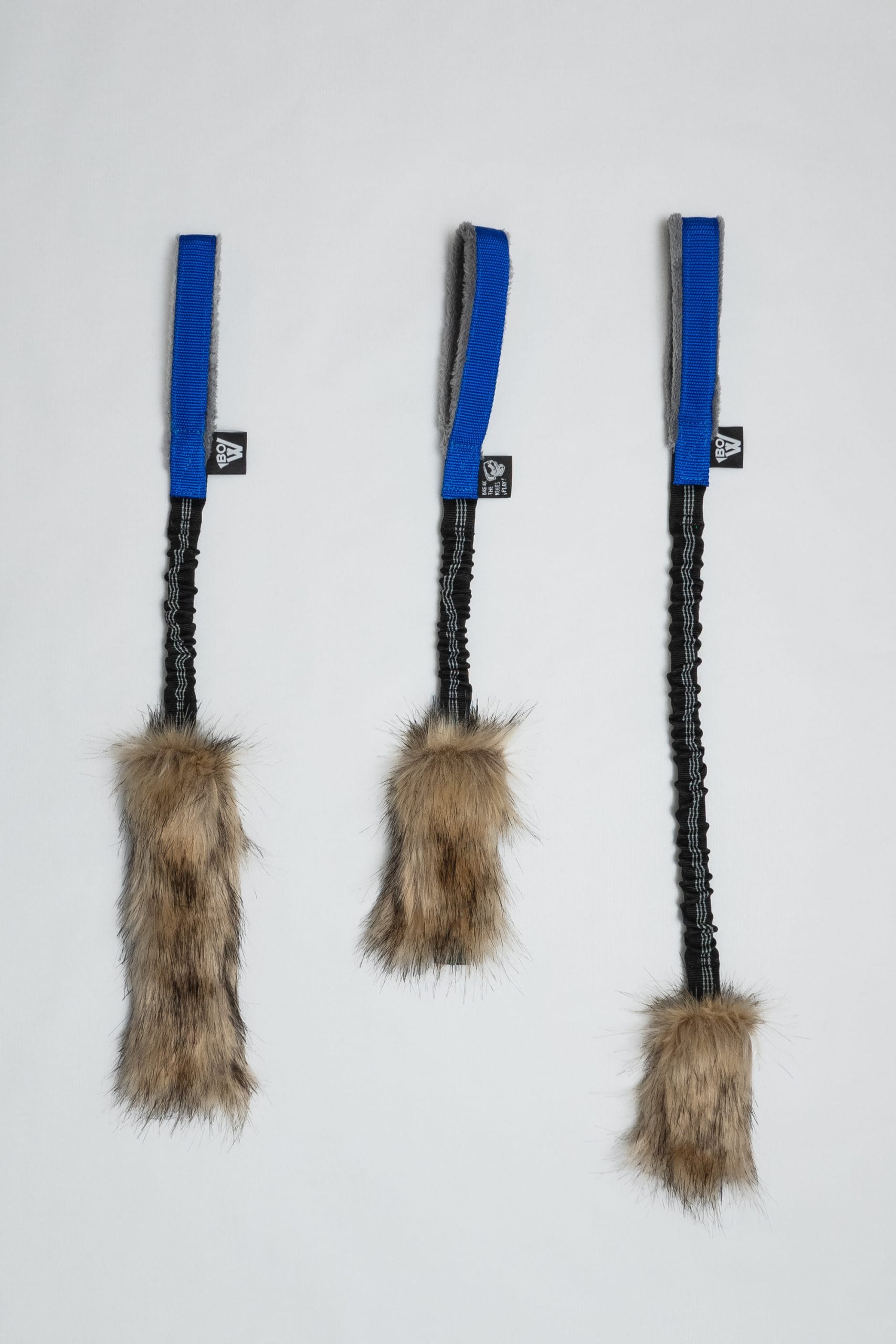 Tres tallas disponibles del mordedor para perros Risa de la marca BOW Tres tallas disponibles del mordedor para perros Risa de la marca BOW