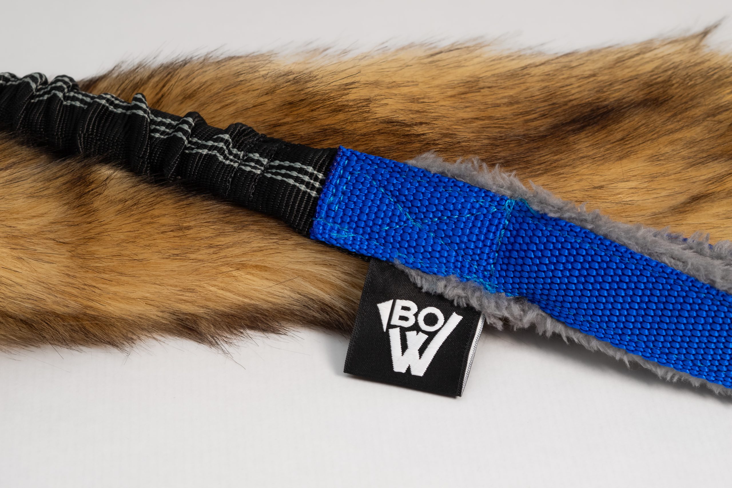 Mordedor Risa BOW version pelo sintetico corto color azul Mordedor Risa BOW version pelo sintetico corto color azul